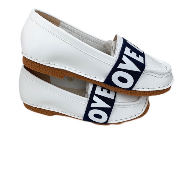 New  Love Tennis Shoes by Tastemaker - Picture 3 of 6